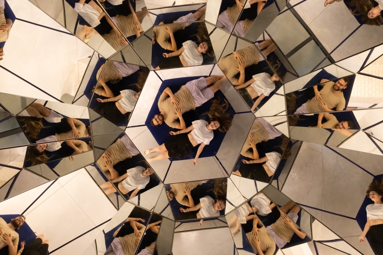 Wroclaw students relax in the mirror room of our dorm