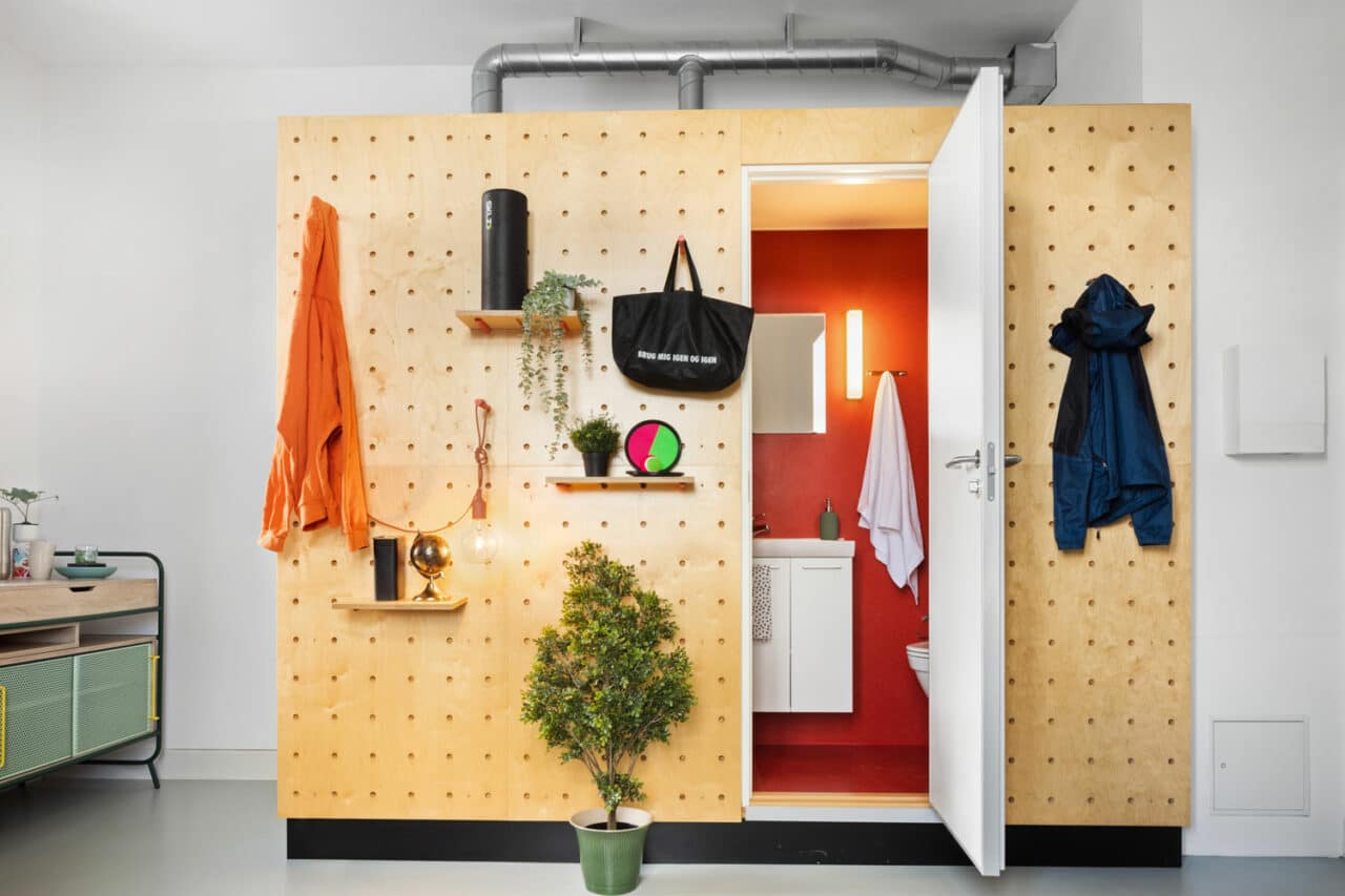 Bathroom area of a L room at Basecamp Copenhagen City student housing