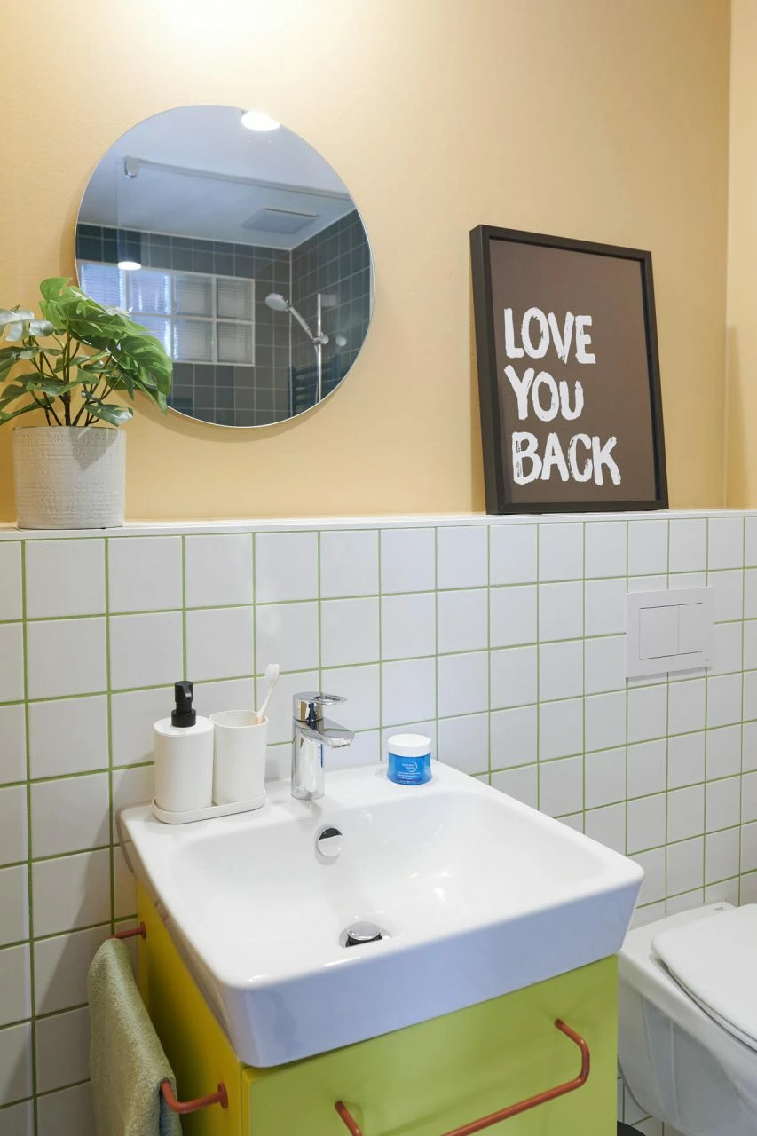 Bathroom in a student apartment of Basecamp Gottingen