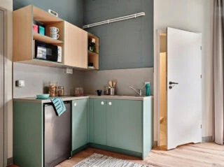 Single L Room Student Warsaw